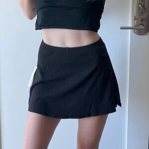 Lisa Says Gah Black Mini Skirt